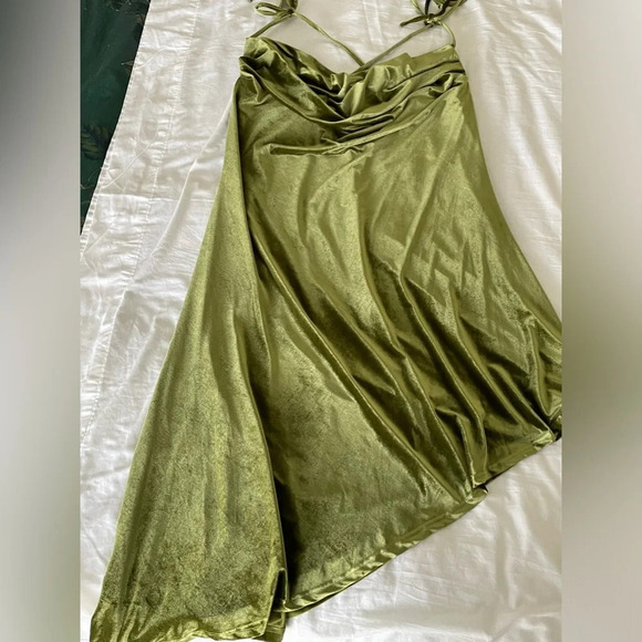 Cider Olive Green Velvet Party Dress 4X Asymmetrical Hem Cowl Collar Spaghetti - Picture 8 of 10